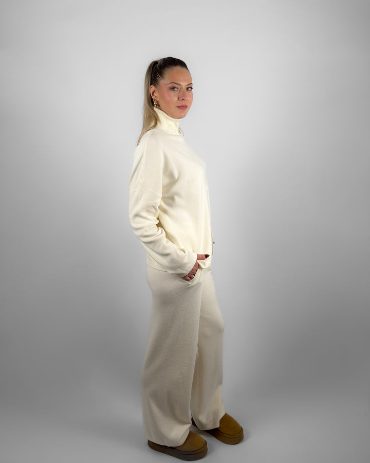 Knitted Turtleneck Set