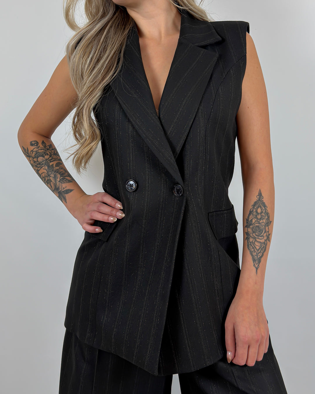 Sleeveless Blazer