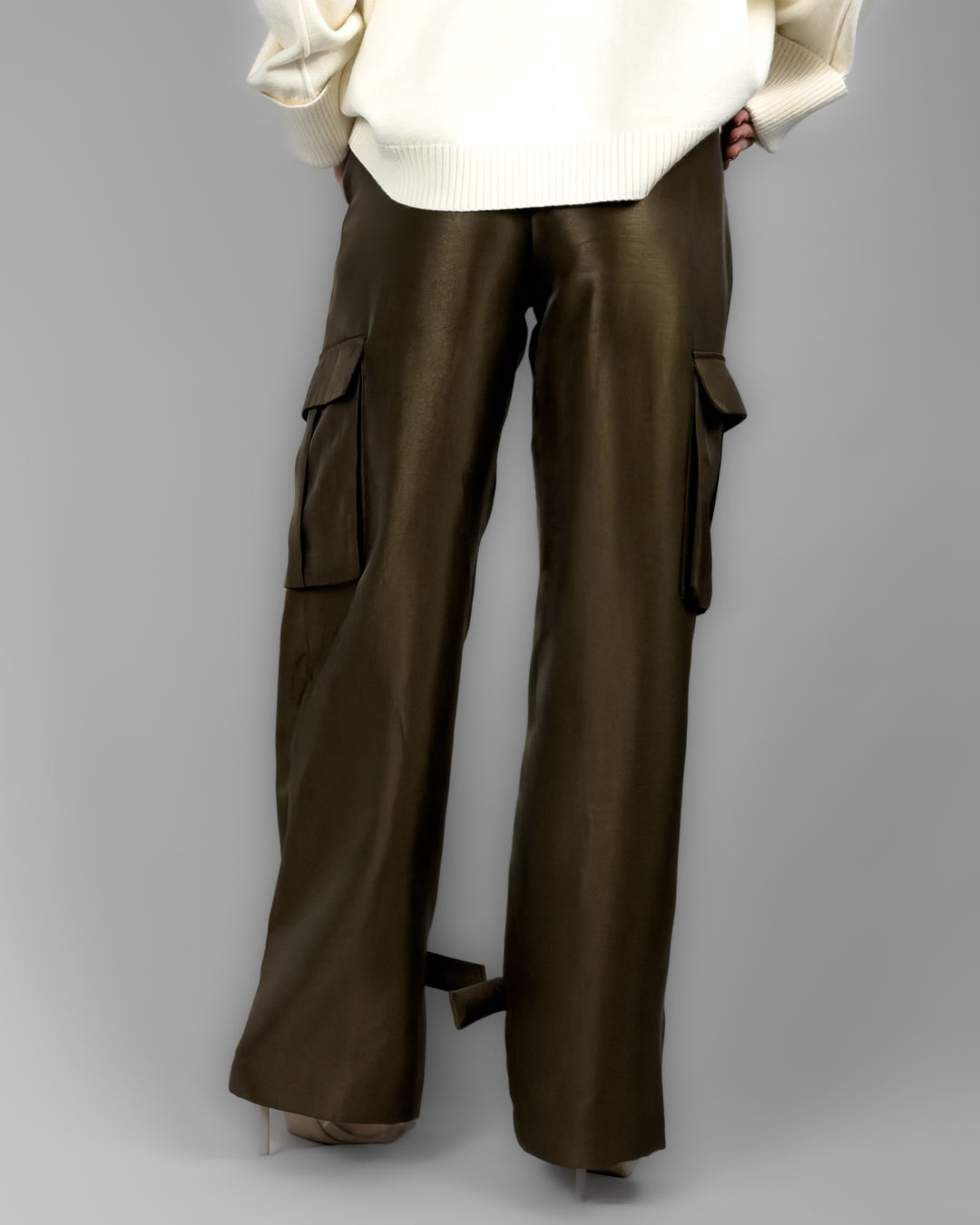 Wide Leg Trousers with Side Pockets